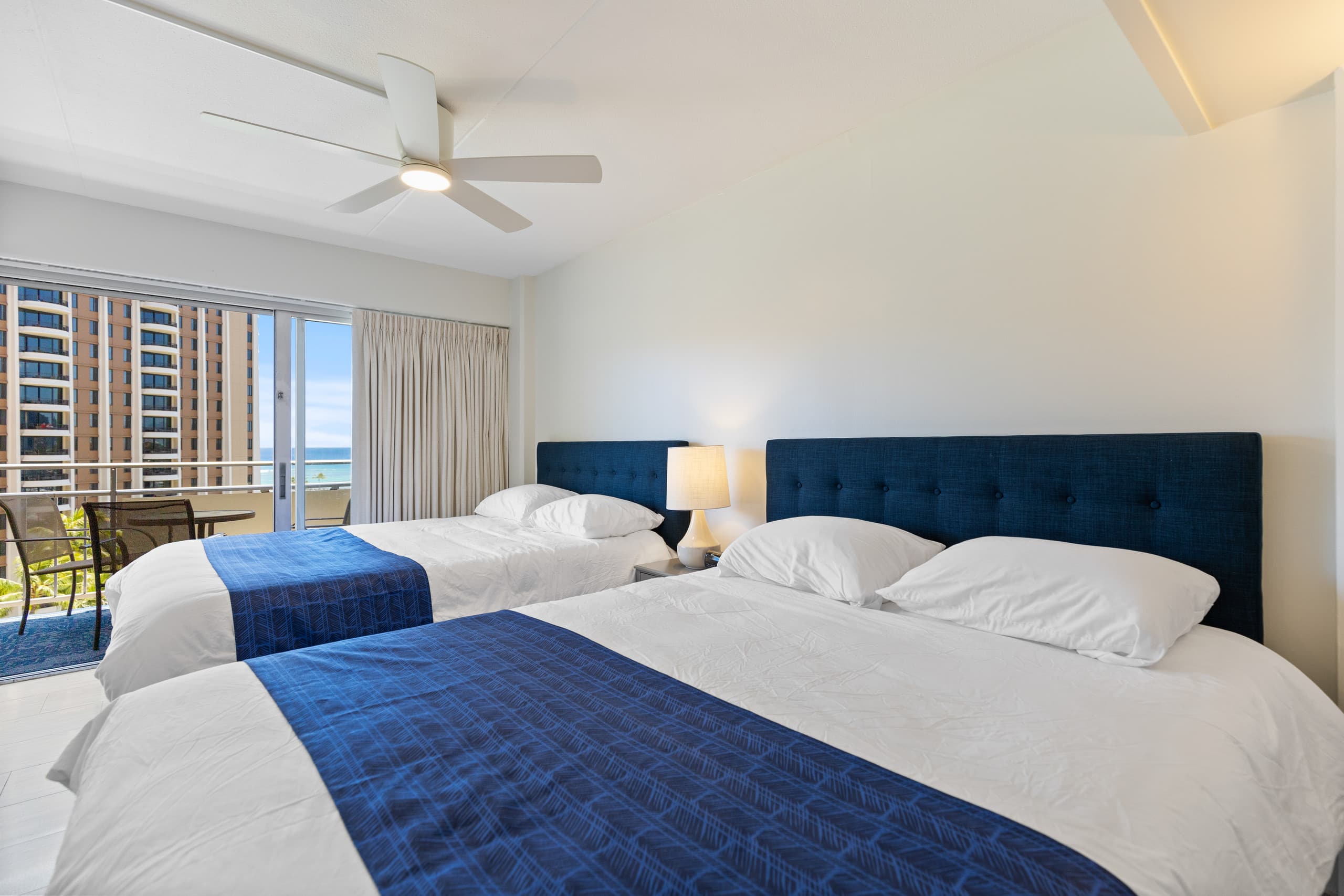 Condo in Honolulu · ★4.72 · 1 bedroom · 3 beds · 1 private bath - Image 11