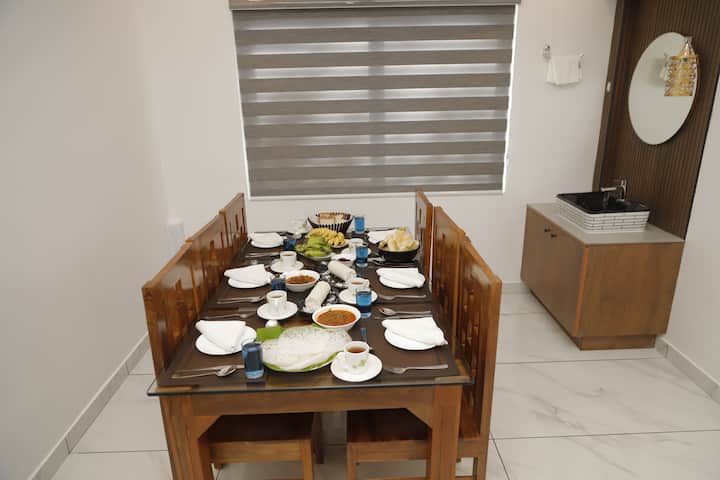 Deluxe Room With Balcony Non A/c - Marayoor