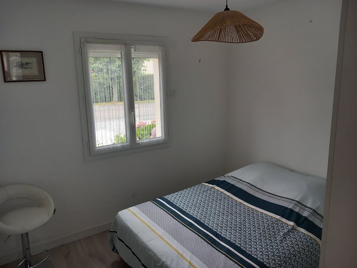 საძინებელი 1