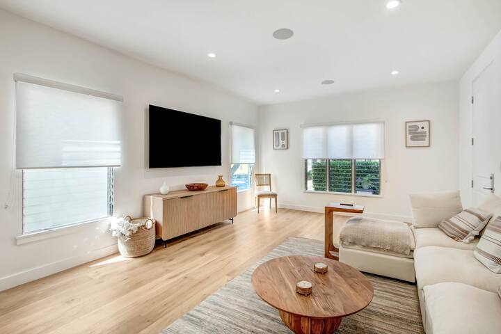 Brand New Renovated Remodeled Home by The LA Grove