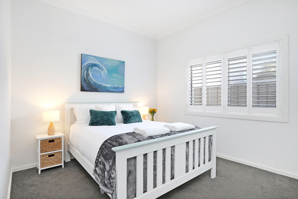 Lit queen avec peignoir