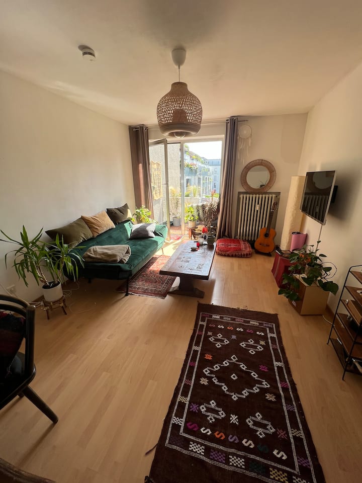 Two Bedroom Apartment In Cologne - Keulen