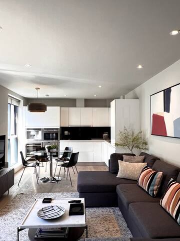 Beautiful 2 beds Apartment In Covent Garden! gallery image 3