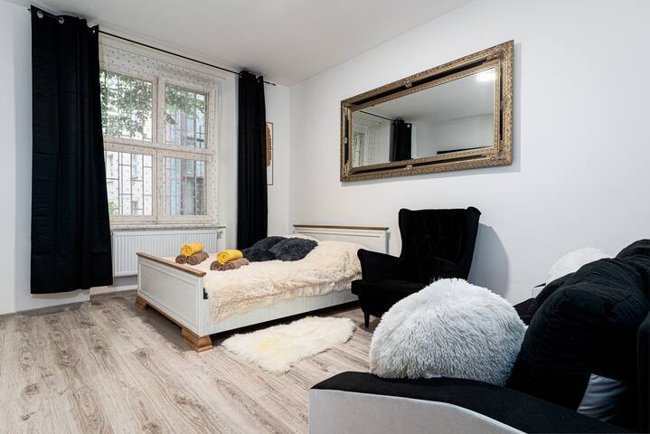 Lion Deluxe Suite gallery image 2