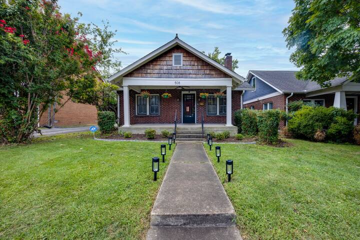Historic Bungalow in East Nash gallery image 5