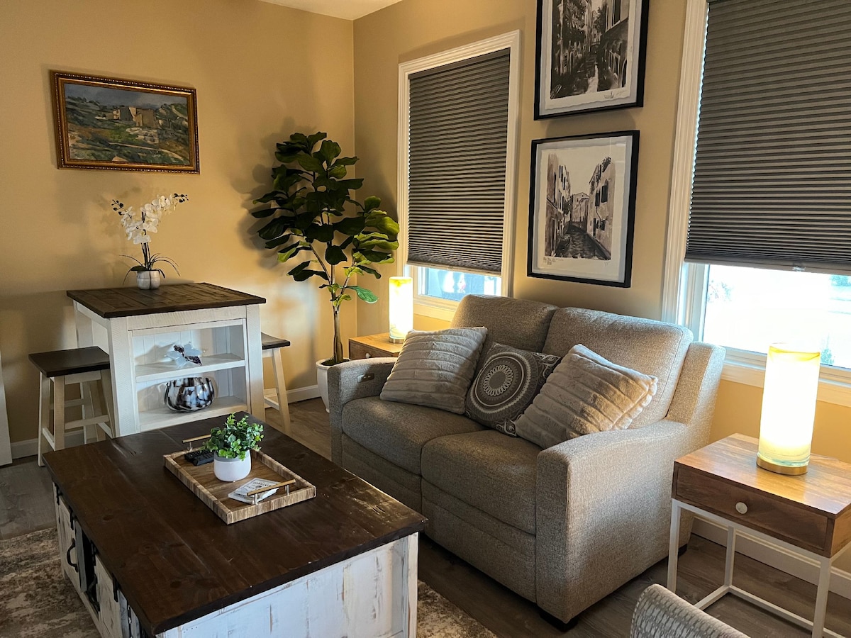 Popular Airbnb listing: Pleasant Place 1 in Boston