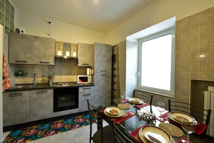 CiaoBari Apartment – 4 Bedrooms gallery image 5