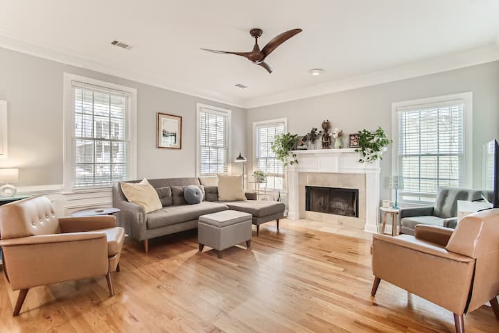 Charming Home W/ Peaceful Patio, Steps To Beltline - State Farm Arena