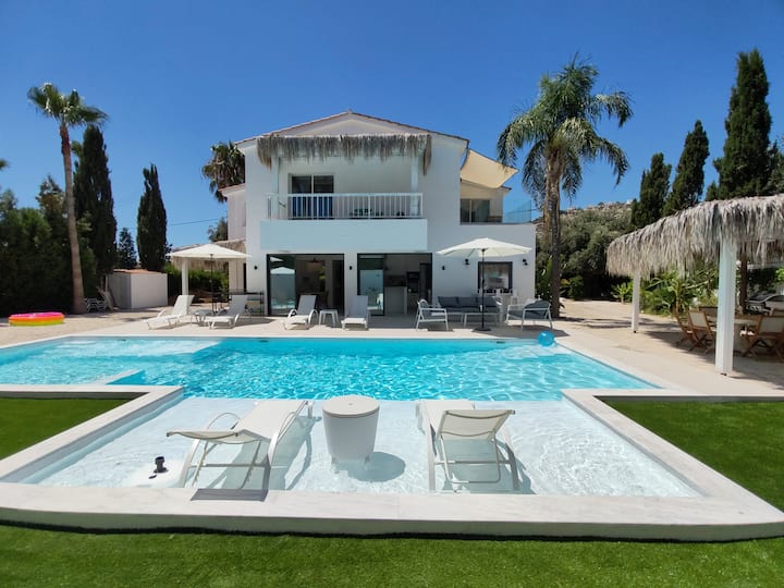 Five Palms Villa - Paphos