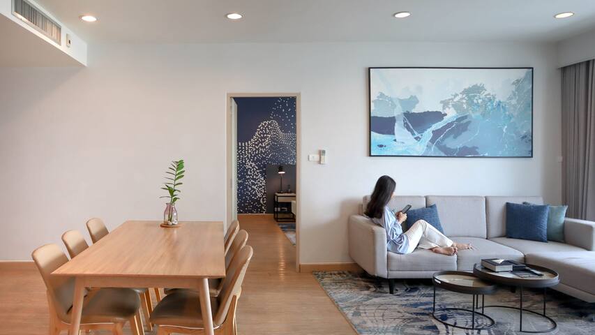 3BR Appt/ lakeview gallery image 4