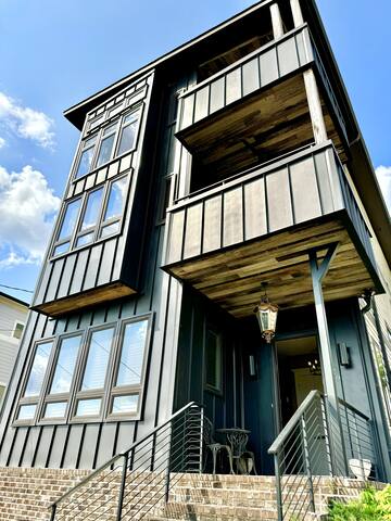 Luxury Pad – 5 Star R&R