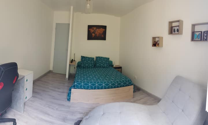 Schlafzimmer 2