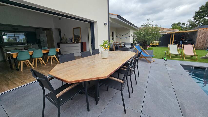 Maison familiale proche Bordeaux avec piscine gallery image 4