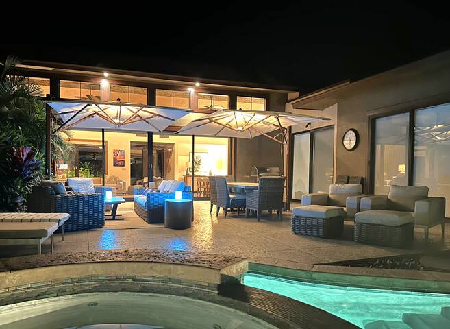 Luxury golf course view home gallery image 5