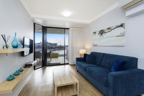 Successful Airbnb property: “Dolphins At The Palladio” in Mandurah