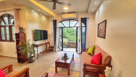 Casa Terra Verde ~ Coastal Villa 5mins from Beach