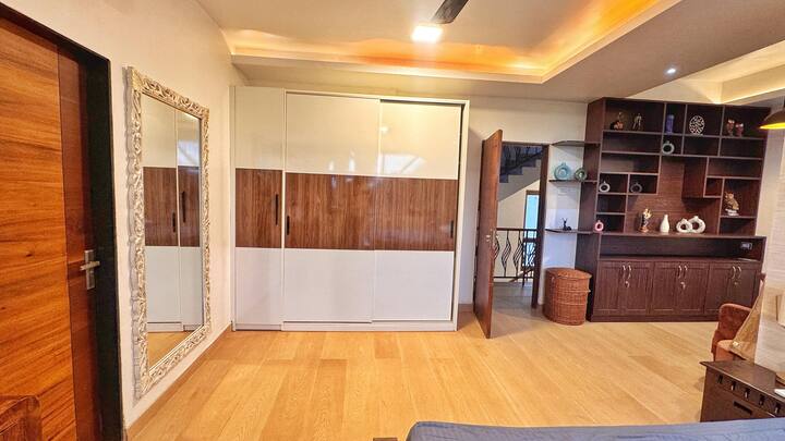 Bedroom 1 image 1