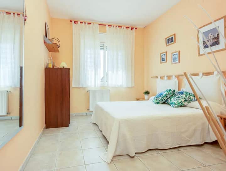 Posteľ (posteľ) podstatné meno.

Moje najobľúbenejšie ahoj a moje najťažšie zbohom 