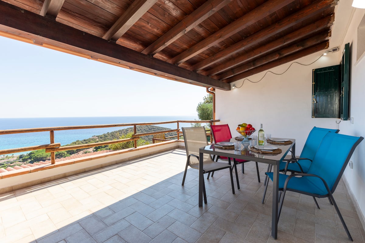 Incantevole Vista Mare [450mt dalla Spiaggia] foto 2