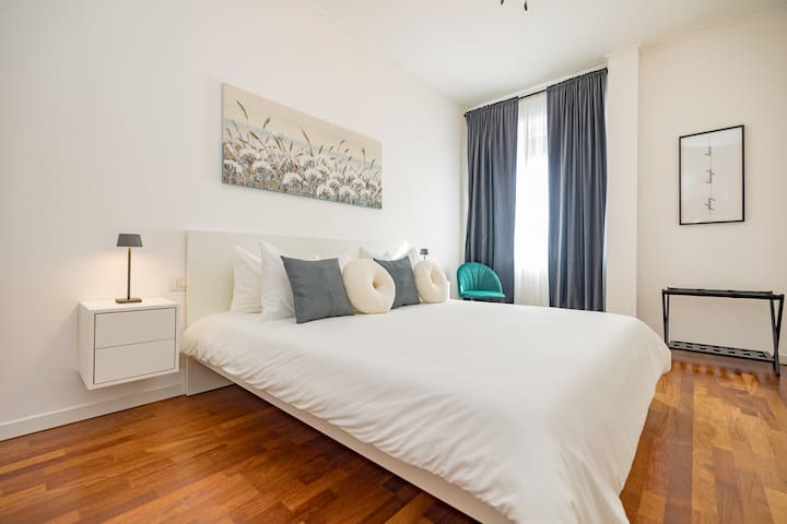 Milano 8 Luxury Apartment (Centro – Porta Venezia) gallery image 2