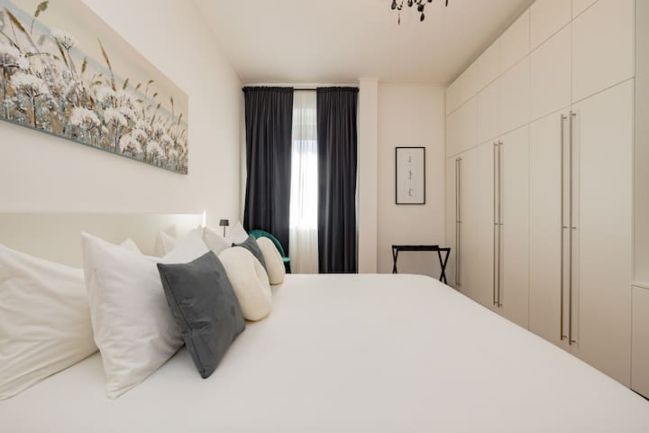 Milano 8 Luxury Apartment (Centro – Porta Venezia) gallery image 4