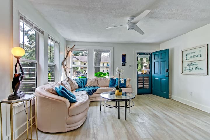 Charming St Augustine Oasis/game Room/family Fun - St. Augustine, FL