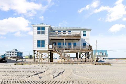 Ocean Front Private Beach Vibes