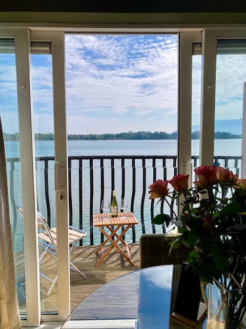Stylish Haven by the Sea