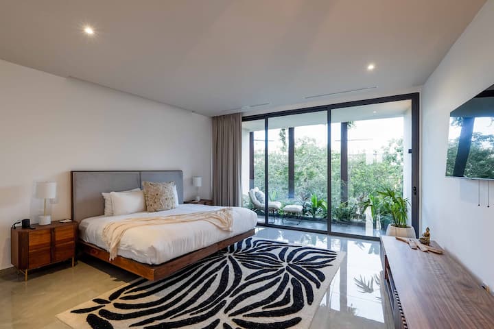 Guest Bedroom with King-Size Bed