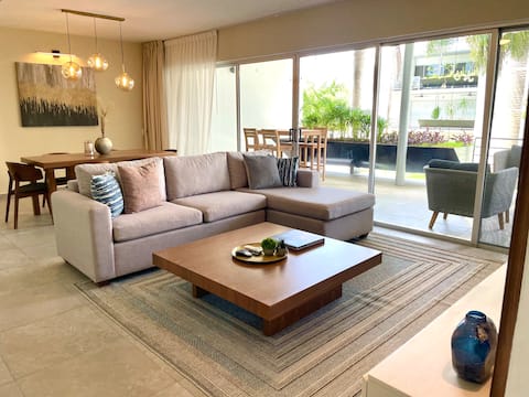 Top performing Airbnb: Luxury 3BR Apt. | 10 min to Beach | Big Pool in Supermanzana 6