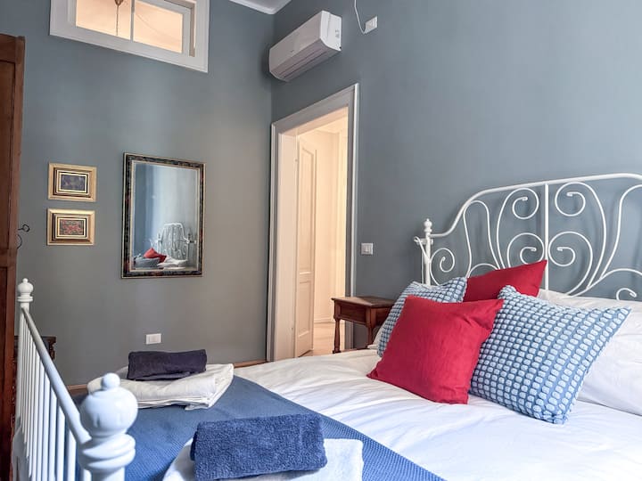 غرفة النوم 2