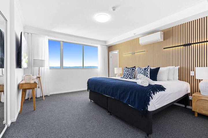 חדר שינה 3 - 1 х מיטת קינג סייז + טרנדל(צמוד)