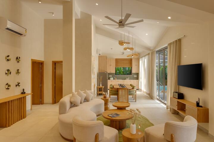 Living room image 1