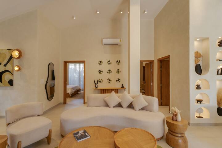 Living room image 2