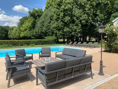 Propriété standing piscine Loire Valley