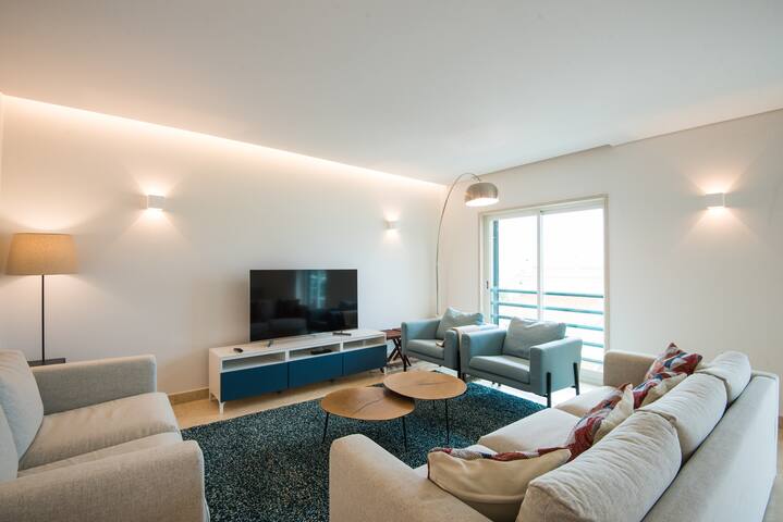 Estoril Biarritz – Luxury Sea View – Center Apart. gallery image 5