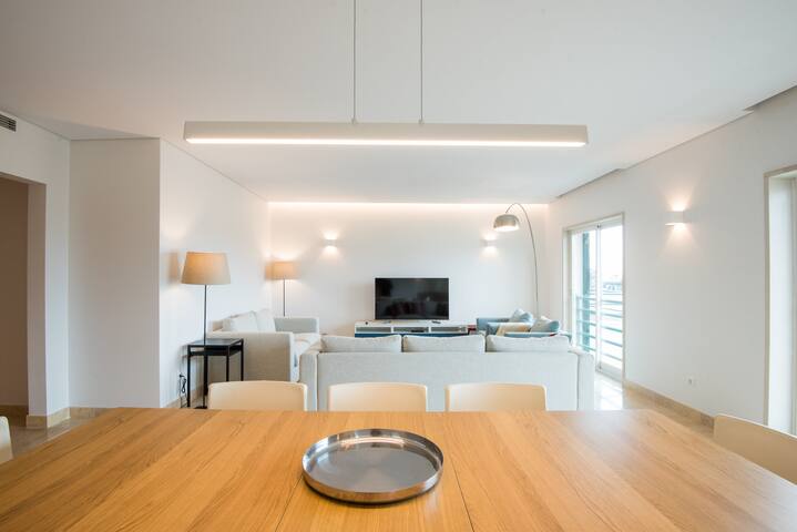 Estoril Biarritz – Luxury Sea View – Center Apart. gallery image 3
