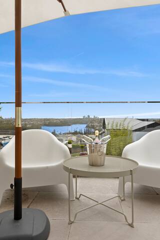 The Paradise Cove Retreat gallery image 5