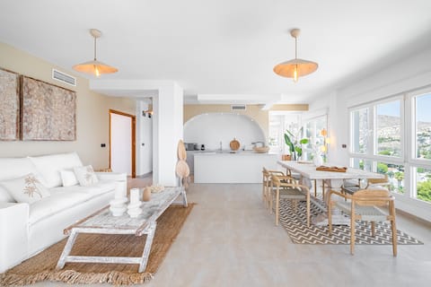 180° Sea View Lux Penthouse | Espato de Islandia