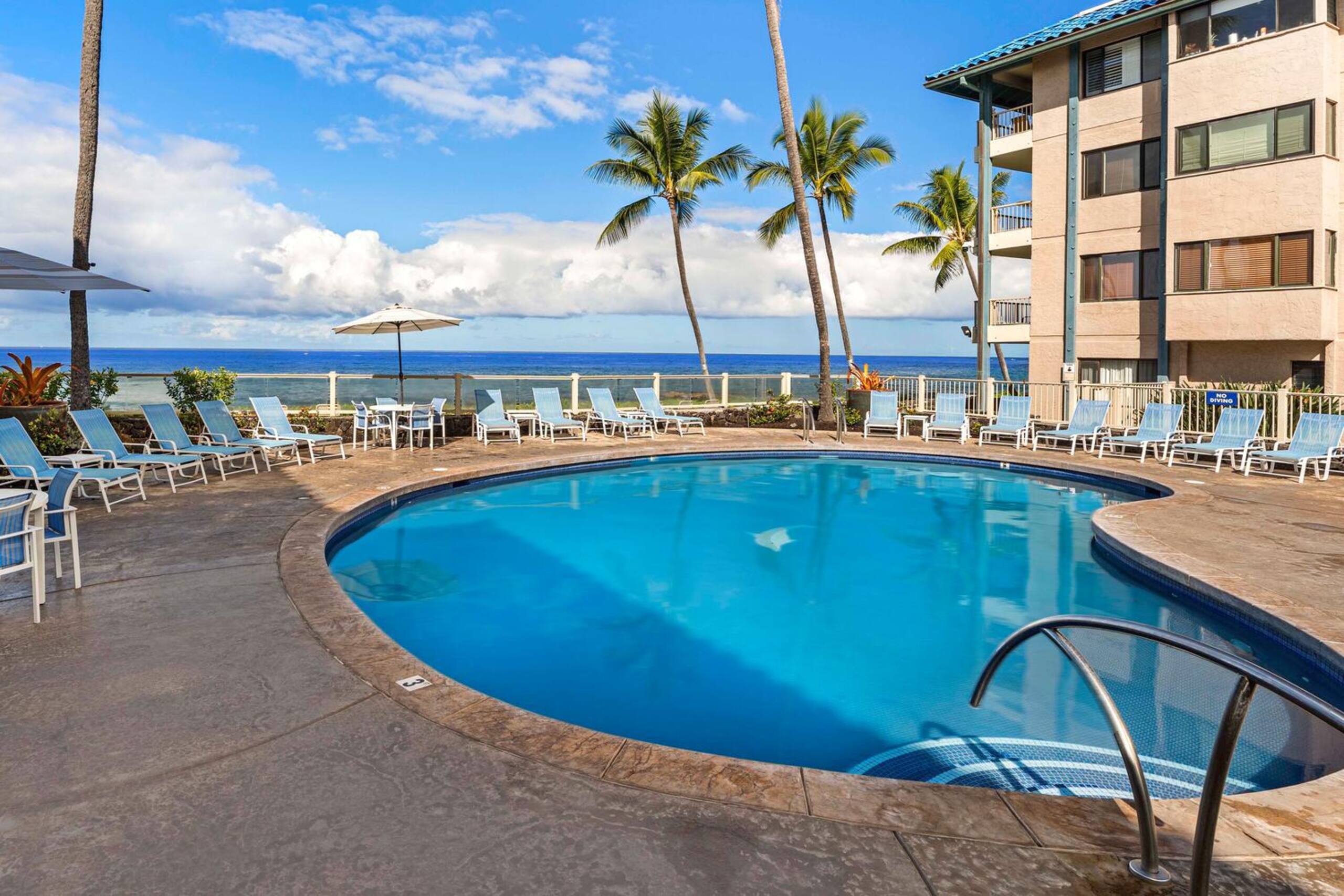 WOW! Kona Reef D36-Direct Oceanfront-Top Floor:A/C - Image 54