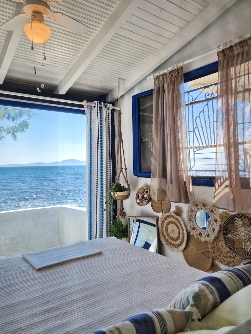 Casa Glyfa, a beach house on the waves, Vartholomio, Peloponnese, Greece, photo 1 of 10