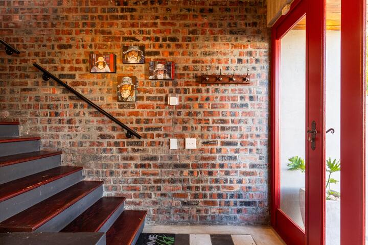 Kalk Bay I Villa I Ocean Views I I Pool | Parking gallery image 5