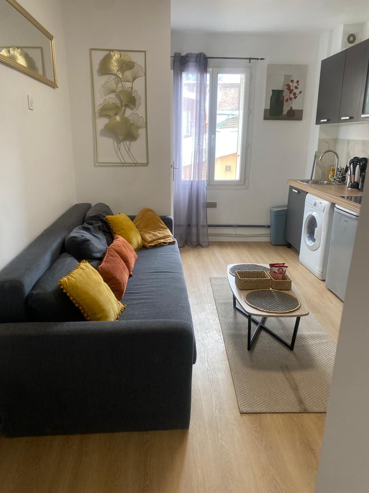 Propriété Airbnb réussie: Cozy apartment Le Pré Saint Gervais à Le Pré Saint Gervais