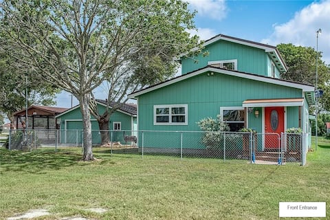 Fins & Feathers Lodge