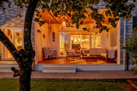 RiaEncontros - 4 bedroom Villa with Garden-next to Ria+Pinewood