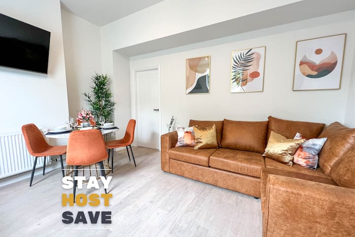 Relájate en este apartamento bien equipado de 1 dormitorio con una cocina elegante, un salón cómodo y Wi-Fi rápido. Ideal para estadías cortas o largas.