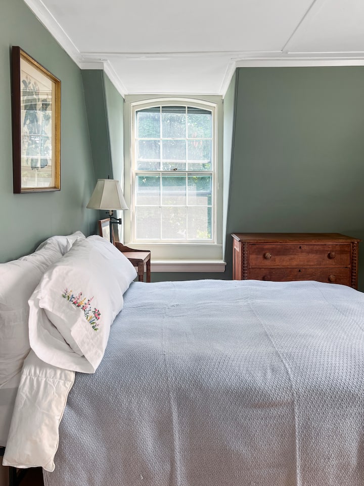 საძინებელი 3