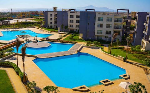 Luxury 2 bed room apartment