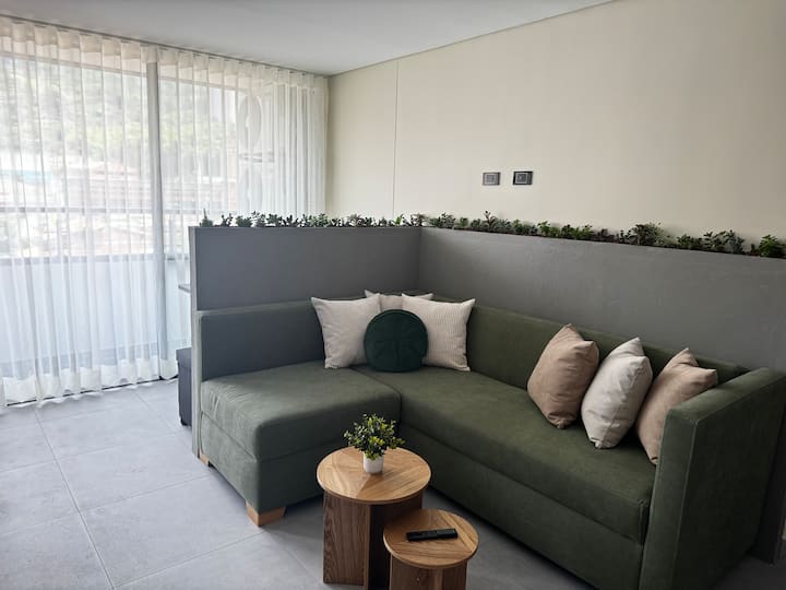 Stunning 2br Private Apt Jacuzzi,sauna, Ac & W/d - Itagüi