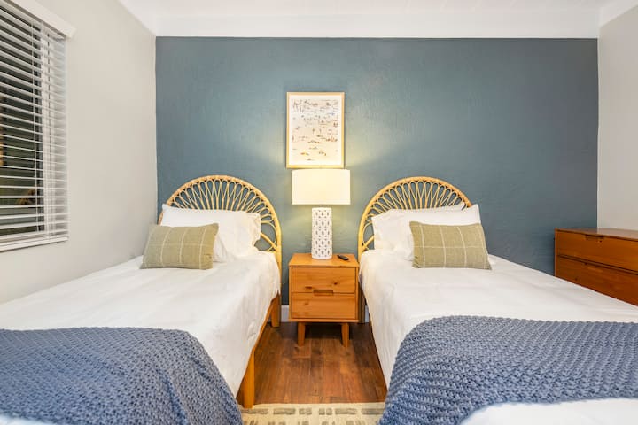 توفر الأسرّة المزدوجة في غرفة النوم 2 الراحة والمرونة لإقامتك.